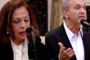 Η Χάρις Αλεξίου και ο Γιώργος Νταλάρας, μίλησαν για τη Μαρινέλλα στη Μητρόπολη