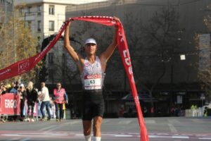 Ημιμαραθώνιος Αθήνας: Νικητής με ρεκόρ αγώνα ο Μπιτάδος, τρίτος τίτλος για τη Μαρινάκου