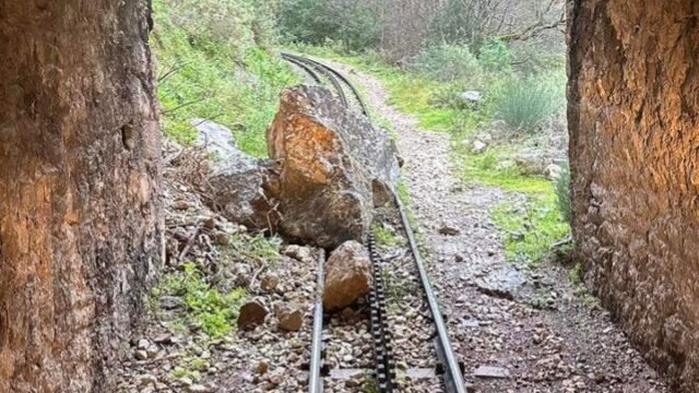 Κλείνει λόγω κατολισθήσεων ο Οδοντωτός στα Καλάβρυτα