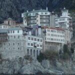 Άγιον Όρος: Λεωφορείο έπεσε στη θάλασσα – Καλά στην υγεία του ο οδηγός