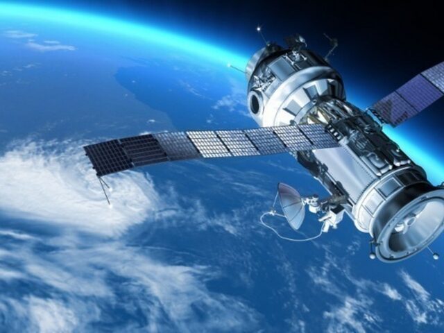 Έτοιμος για εκτόξευση ο πρώτος νανοδορυφόρος στην Ελλάδα, με την ονομασία PeakSat