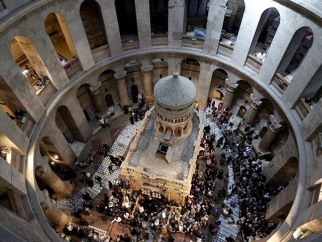 Ο Μπ. Νετανιάχου έδωσε εντολή ώστε να επιτραπεί στον Λατίνο Πατριάρχη η πρόσβαση στον Πανάγιο Τάφο στην Ιερουσαλήμ