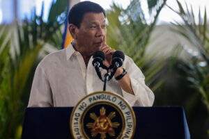 Το ΔΠΔ παραπέμπει σε δίκη τον Ντουτέρτε για εγκλήματα κατά της ανθρωπότητας