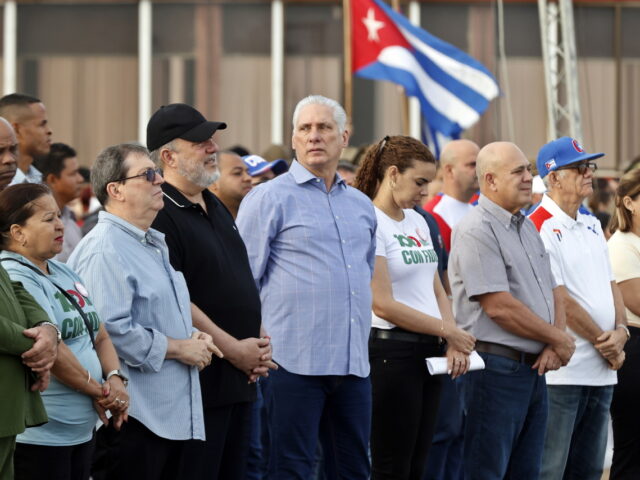 Διάλογο ζητά η Κούβα εν μέσω κρίσης με ΗΠΑ