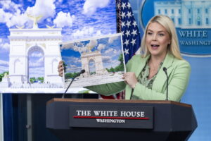 «Αψίδα του Θριάμβου των ΗΠΑ» ετοιμάζει ο Τραμπ