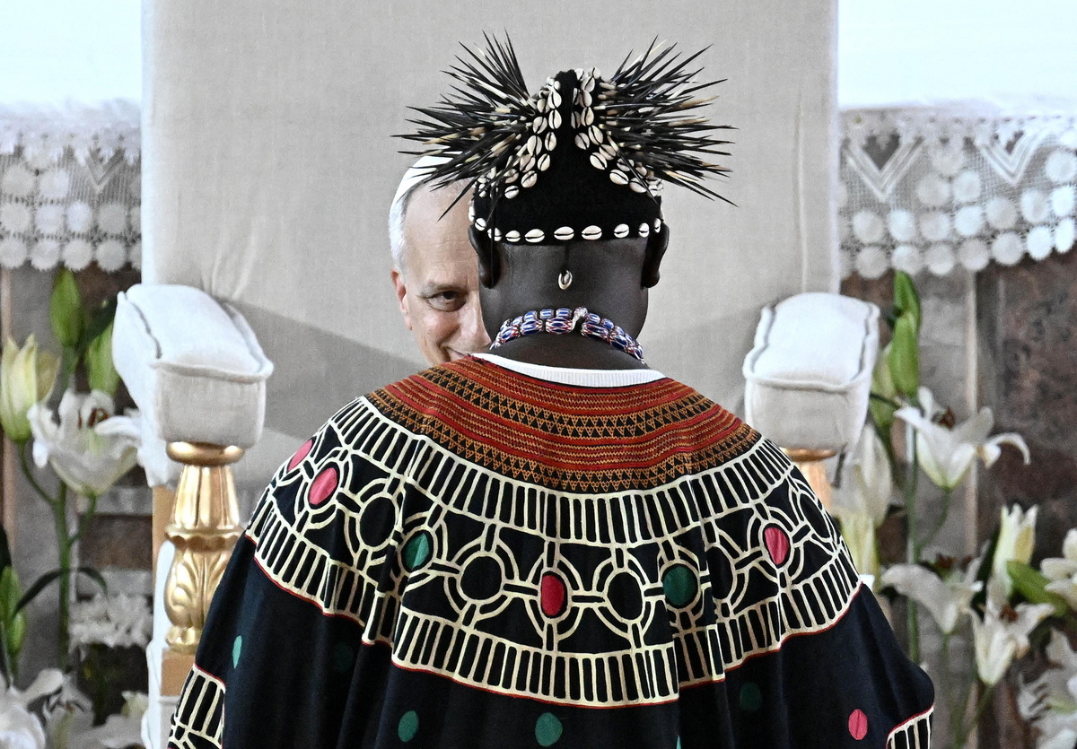 Ο Πάπας ξεσηκώνει την Αφρική