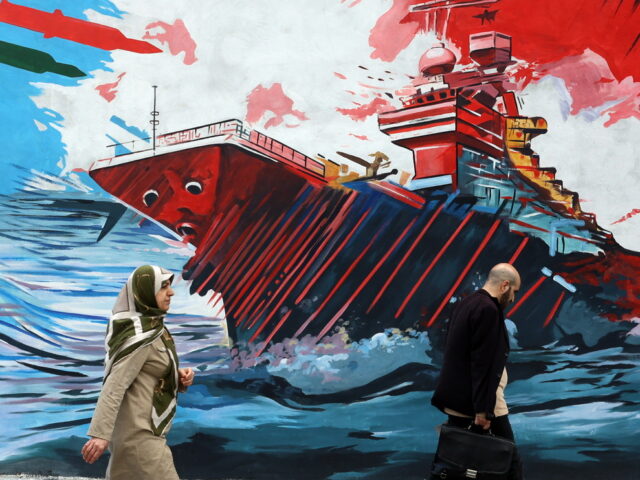 Αλλεπάλληλες επιθέσεις εναντίον τάνκερ στο Στενό του Ορμούζ