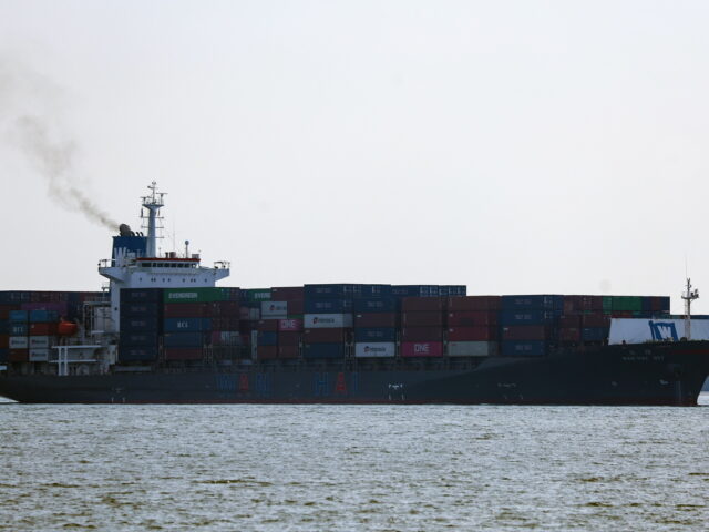 Το Ιράν εισέπραξε τα πρώτα τέλη διέλευσης από τα Στενά του Ορμούζ