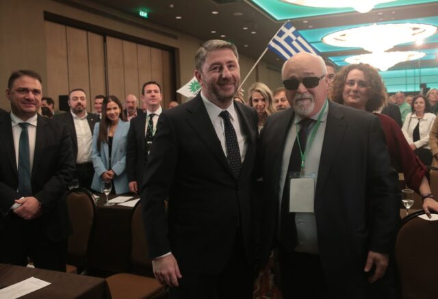 ΠΑΣΟΚ: Νέος γραμματέας ο Γιάννης Βαρδακαστάνης – Το νέο ΠΣ