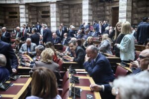 ΟΠΕΚΕΠΕ: Στις 20 Απριλίου η συνεδρίαση για άρση ασυλίας Αθανασίου και Χατζηβασιλείου