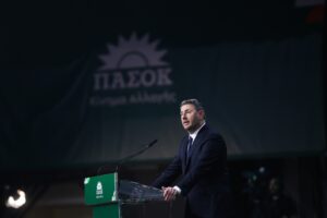 Ν. Ανδρουλάκης: Τρεις παρεμβάσεις για να σταματήσει η ασυδοσία των τραπεζών