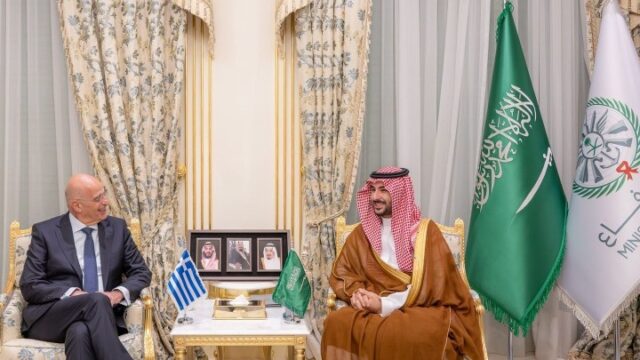 Επίσκεψη του Νίκου Δένδια στη Σαουδική Αραβία