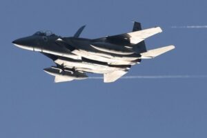 Οι ΗΠΑ διέσωσαν το δεύτερο μέλος του πληρώματος του F-15 που είχε καταπέσει στο Ιράν