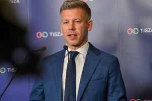 Ουγγαρία: Το Tisza κερδίζει πλειοψηφία δύο τρίτων στο κοινοβούλιο, με καταμετρημένο το 45,7%