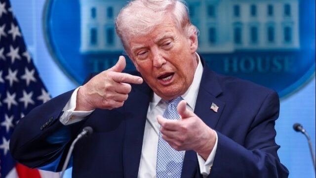 Ντ. Τραμπ: Όποιο ιρανικό πλοίο πλησιάζει το Στενό του Ορμούζ θα «εξουδετερώνεται αμέσως»