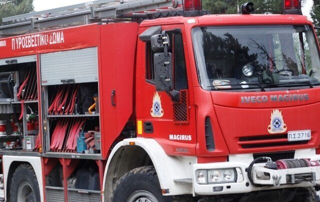 Θεσσαλονίκη: Στις φλόγες φορτηγό στην Εγνατία Οδό