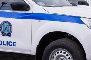 Κολωνός: Νεκρή διευθύντρια σχολείου μετά από πτώση από ταράτσα