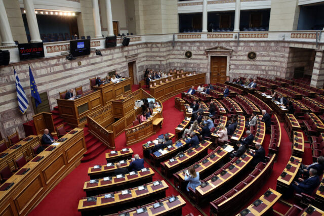 Βουλή: Απορρίφθηκε η ένσταση αντισυνταγματικότητας για τη διάταξη της ΕΥΠ