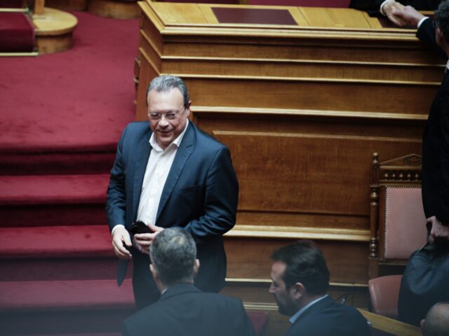 Σωκράτης Φάμελλος: «Απολύτως δικαιολογημένη και αναμενόμενη» η διαγραφή Πολάκη