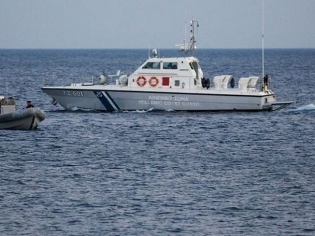 Μυστήριο με στρατιωτικού τύπου θαλάσσιο drone που εντοπίστηκε σε σπηλιά στη Λευκάδα