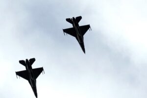 Ρωσικό drone έπληξε πολυκατοικία στη Ρουμανία