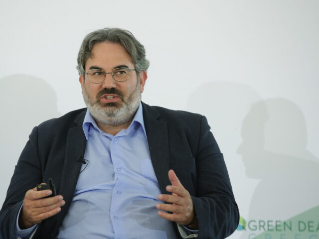 Παραιτήθηκε ο γγ του υπουργείου Περιβάλλοντος, Ευθύμιος Μπακογιάννης