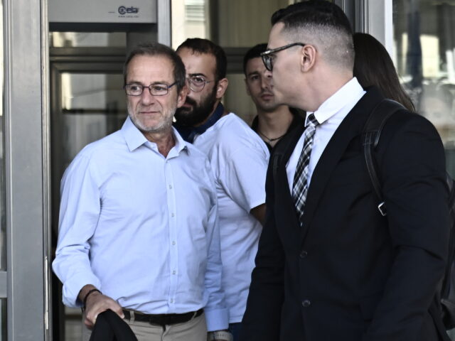 Δημήτρης Λιγνάδης: Ξανά στο εδώλιο για τρεις βιασμούς ανηλίκων