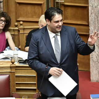 Βουλή: Ψηφίστηκε ο νέος Κώδικας Τοπικής Αυτοδιοίκησης