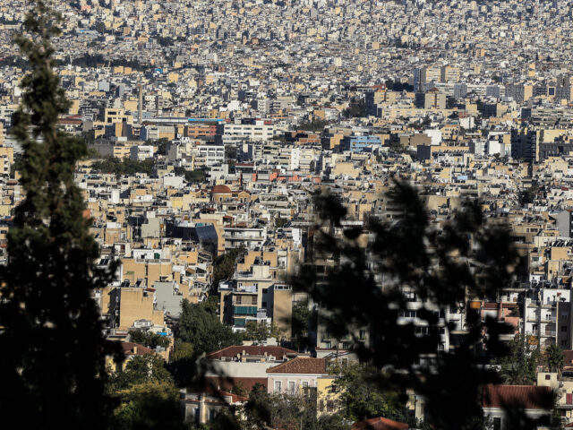 Ανάσα σε χιλιάδες οφειλέτες του νόμου Κατσέλη – Τι κερδίζουν, αναλυτικά παραδείγματα