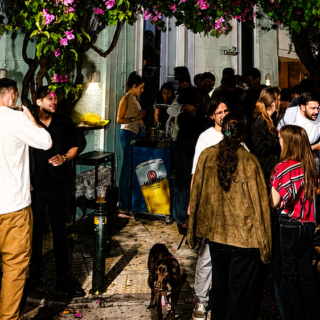 Είναι ο Κύριος Χου το απόλυτο all-day στέκι;