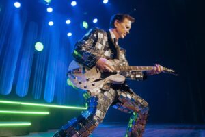 Όλα όσα πρέπει να ξέρεις για το show του Chris Isaak στο Release Athens 2026
