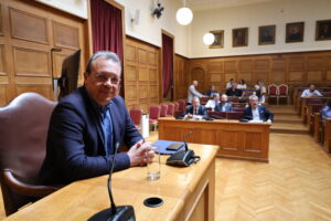 ΣΥΡΙΖΑ: Δρομολόγιο χωρίς λεωφορείο