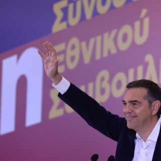 ΕΛΑΣ: Η ομιλία Τσίπρα στο Εθνικό Συμβούλιο, ο κόφτης και οι προειδοποιήσεις Κουτεντάκη