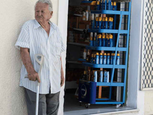 Μήπως οι «αιωνόβιοι» της Ικαρίας ήταν απλώς λάθη στα ληξιαρχεία;