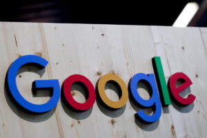 Πρόστιμο 890 εκατ. ευρώ στην Google από την Κομισιόν – Τι πρέπει να αλλάξει ο αμερικανικός κολοσσός