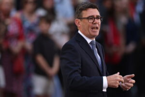 Ο Aντι Μπέρναμ νέος πρωθυπουργός της Βρετανίας