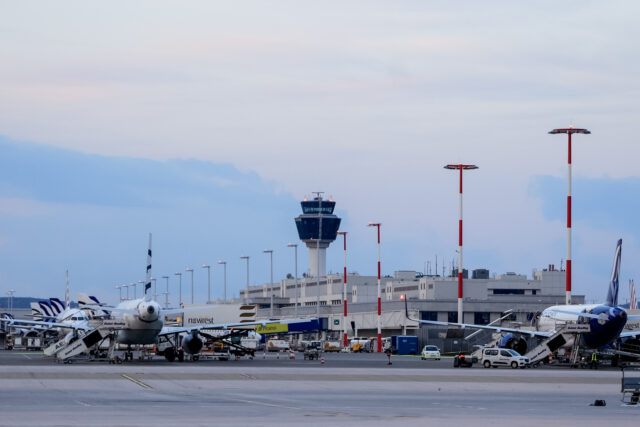 Γιατί η Ελλάδα είναι η χώρα με τις μεγαλύτερες καθυστερήσεις πτήσεων στην Ευρώπη