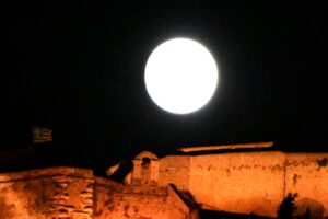 Η Πανσέληνος του Αυγούστου σε μνημεία, μουσεία και αρχαιολογικούς χώρους