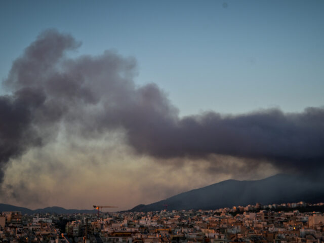 Πώς να προστατευτείς από τον καπνό και τα αιωρούμενα σωματίδια λόγω των πυρκαγιών
