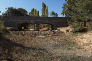 Ο ιστορικός καύσωνας μετατρέπει σε… έρημα τον μεγαλύτερο ποταμό της Γαλλίας