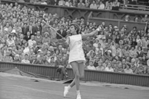 Πώς ένα ροζ εσώρουχο άλλαξε για πάντα το dress code του Wimbledon