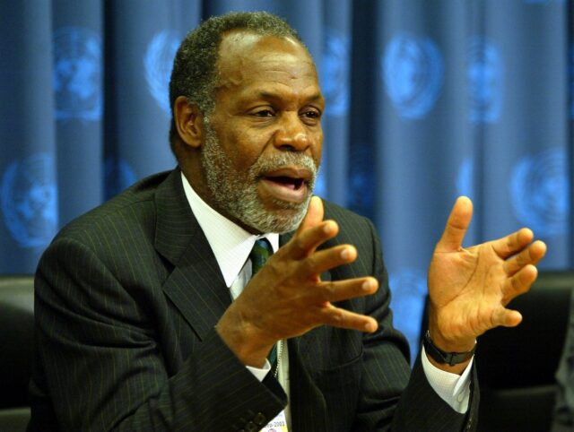 Ο σταρ του “Lethal Weapon” Danny Glover αποκάλυψε πως πάσχει από Αλτσχάιμερ