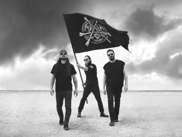 Οι Villagers of Ioannina City παρουσιάζουν το νέο τους single