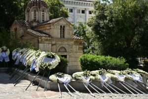 Σήμερα στη Μητρόπολη Αθηνών η κηδεία του Γιάννη Βαρβιτσιώτη με επικήδειο από τον Κυριάκο Μητσοτάκη