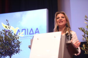 Ο αντισυστημισμός χάθηκε στον δρόμο προς τις κάλπες