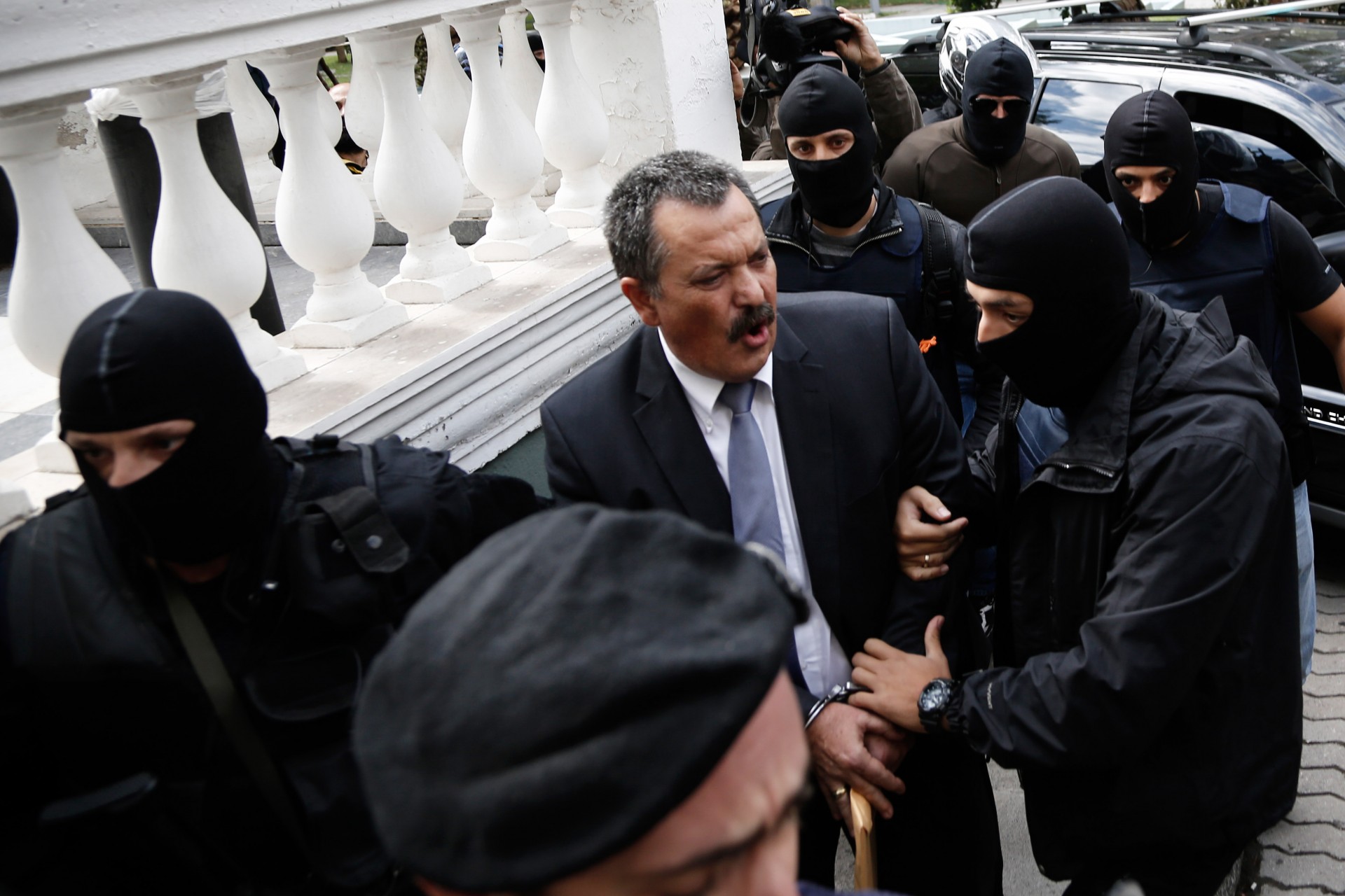 Christos Pappas at Athens courthouse / Ο Χρήστος Παπ