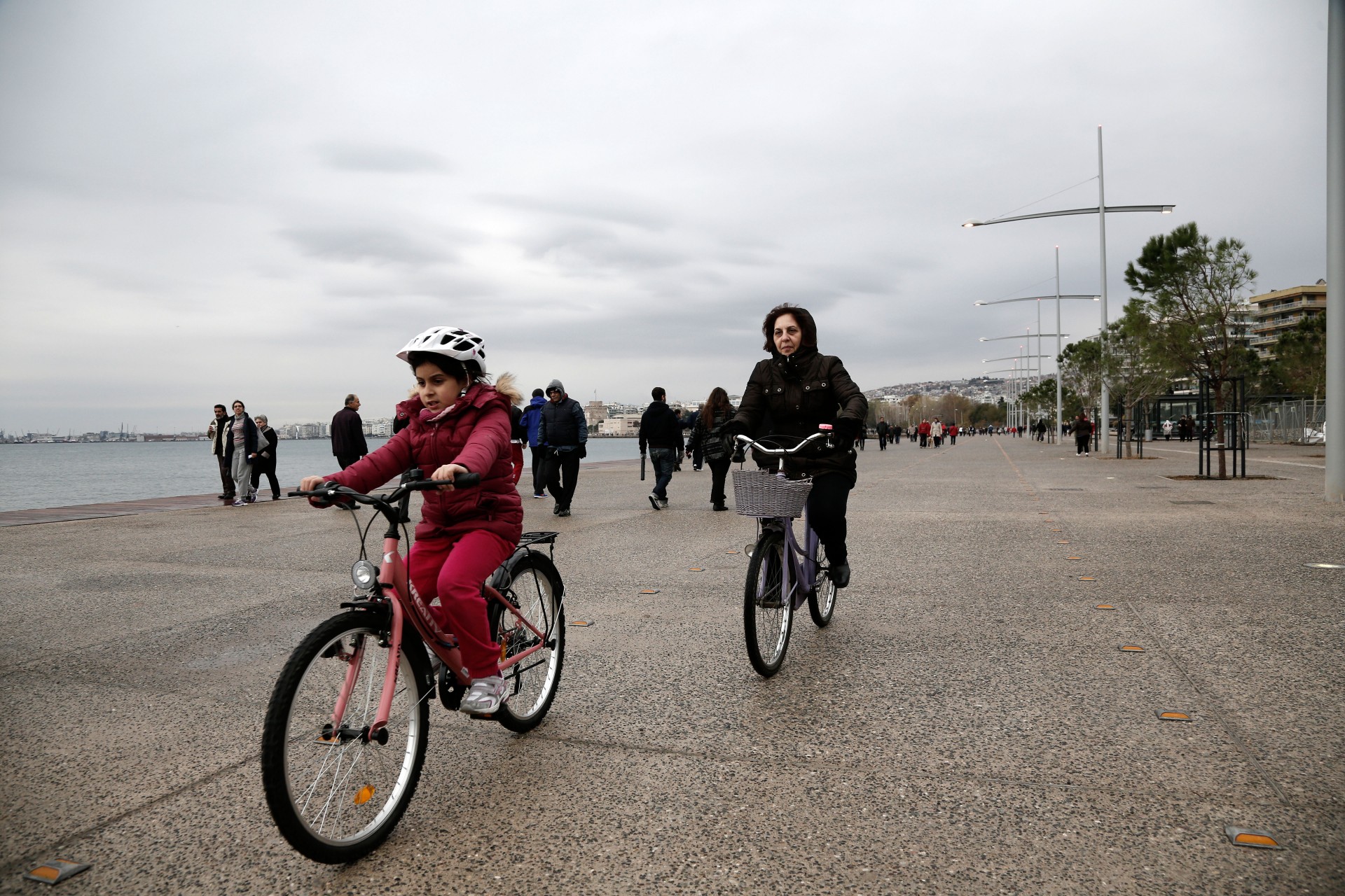 Greek; Northern Greece; Salonika; sea; seafront; Thessaloniki; waterfront; Θεσσαλονίκη; αποβάθρα; νέα παραλία; παραλία; προκυμαία