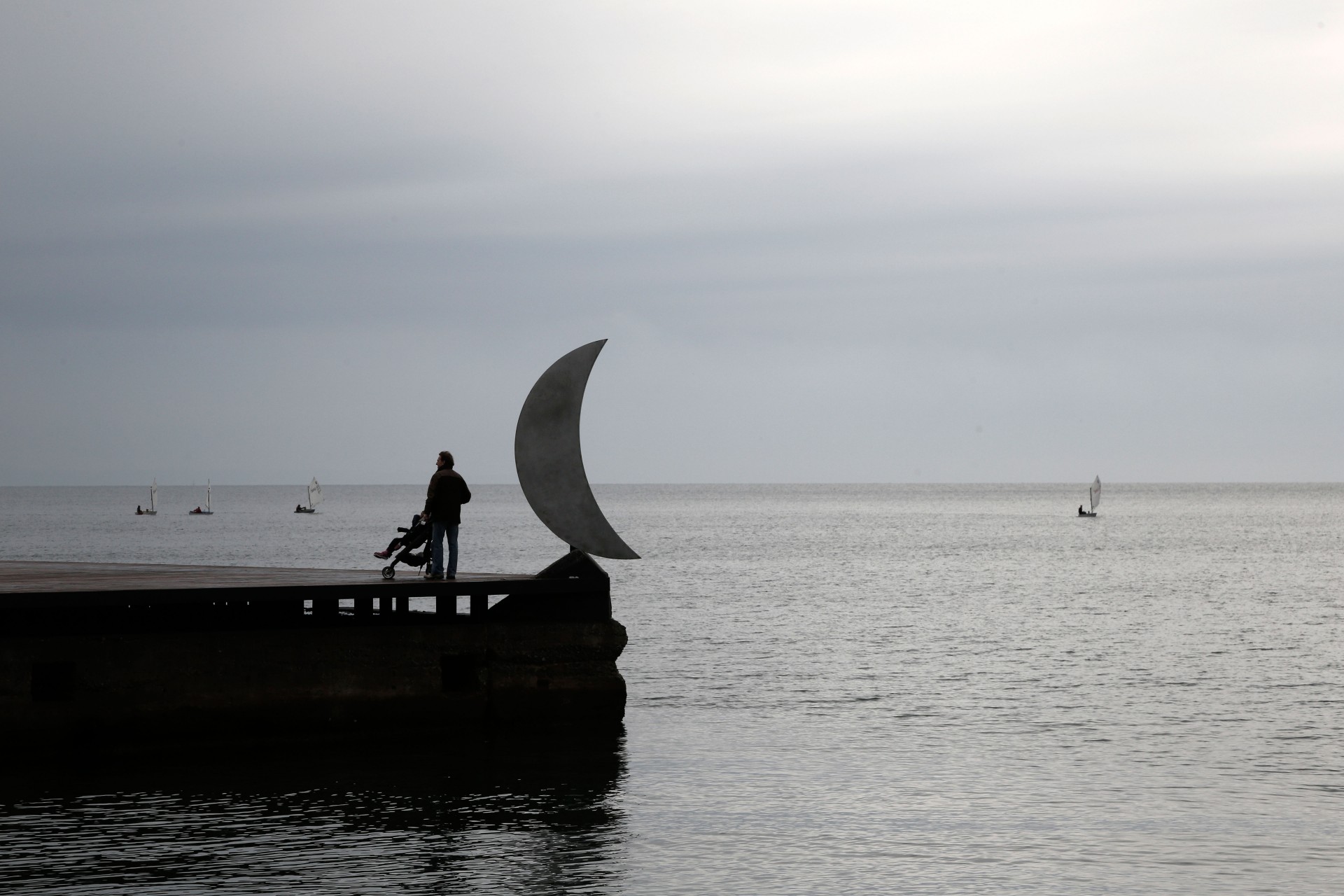 Greek; Northern Greece; Salonika; sea; seafront; Thessaloniki; waterfront; Θεσσαλονίκη; αποβάθρα; νέα παραλία; παραλία; προκυμαία