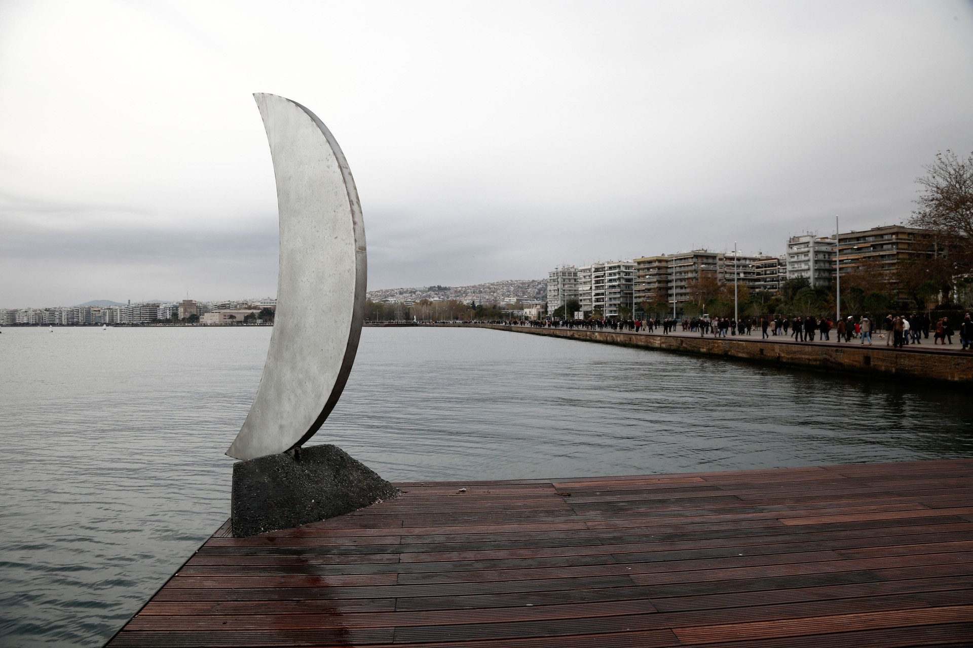Greek; Northern Greece; Salonika; sea; seafront; Thessaloniki; waterfront; Θεσσαλονίκη; αποβάθρα; νέα παραλία; παραλία; προκυμαία