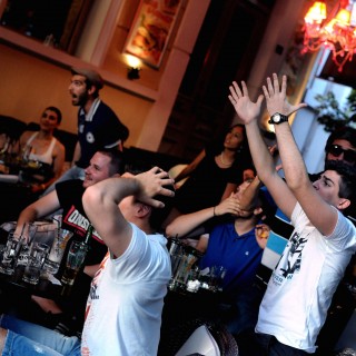 Την ώρα που τρώγαμε τα τρία